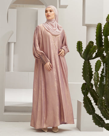 Khalish Abaya in Golden Pink