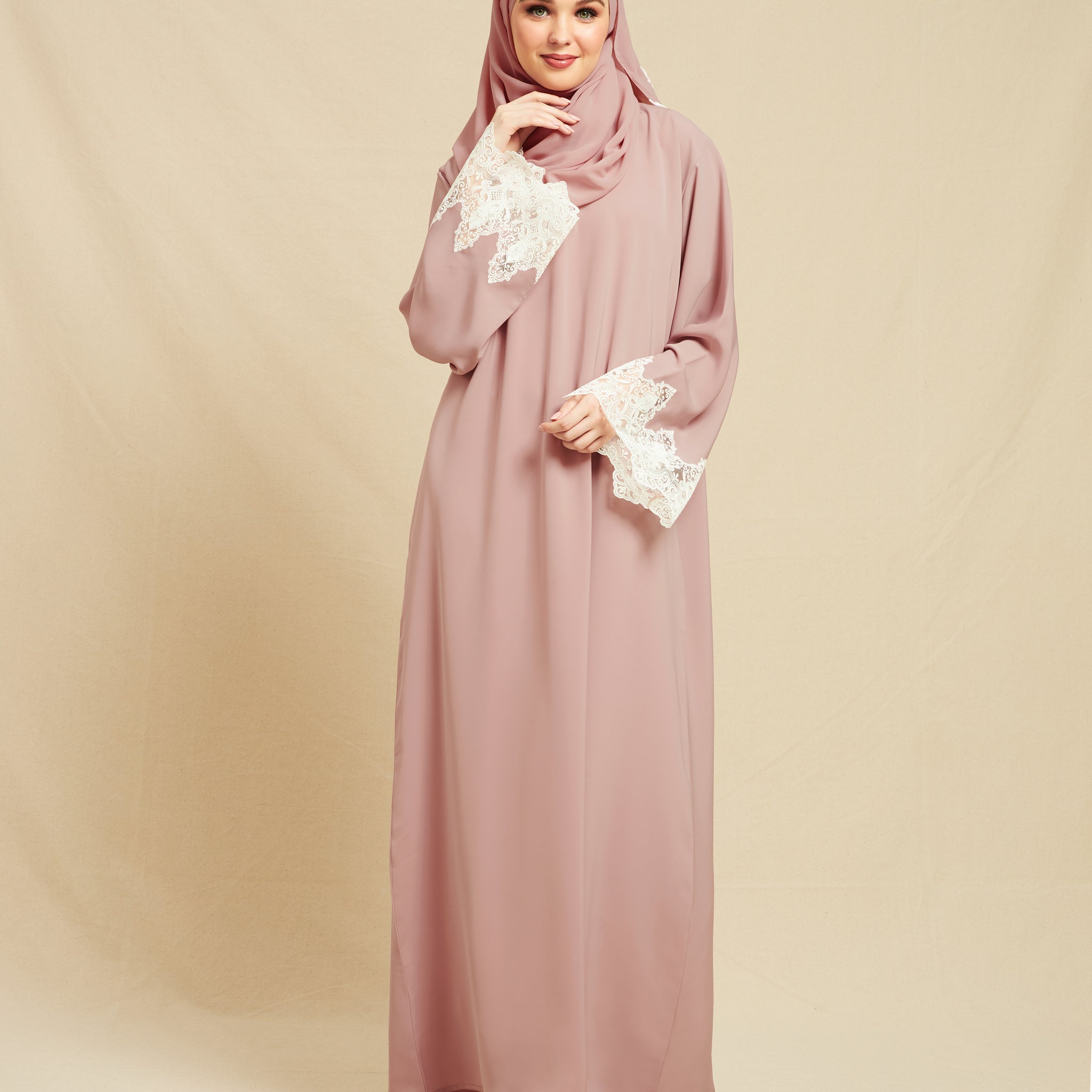 Aishah Abaya in Soft Pink