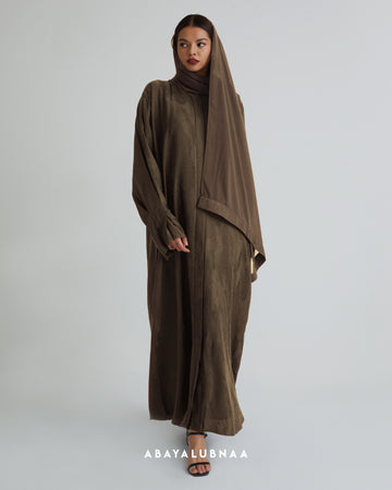 Bushra Abaya in Tawny Brown