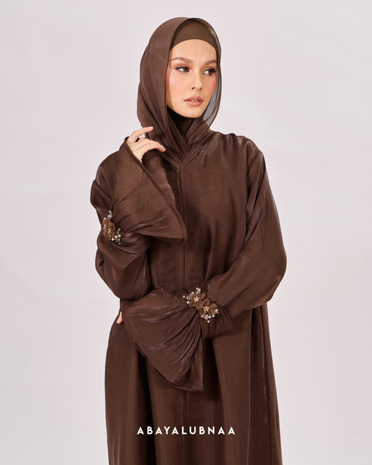 Dahlia Abaya in Rich Brown