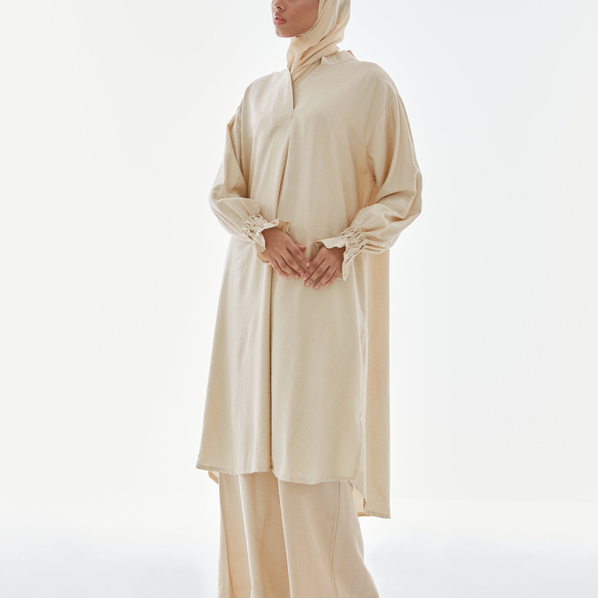Karima SET in Nude