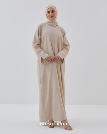 Khadija Abaya in Nude