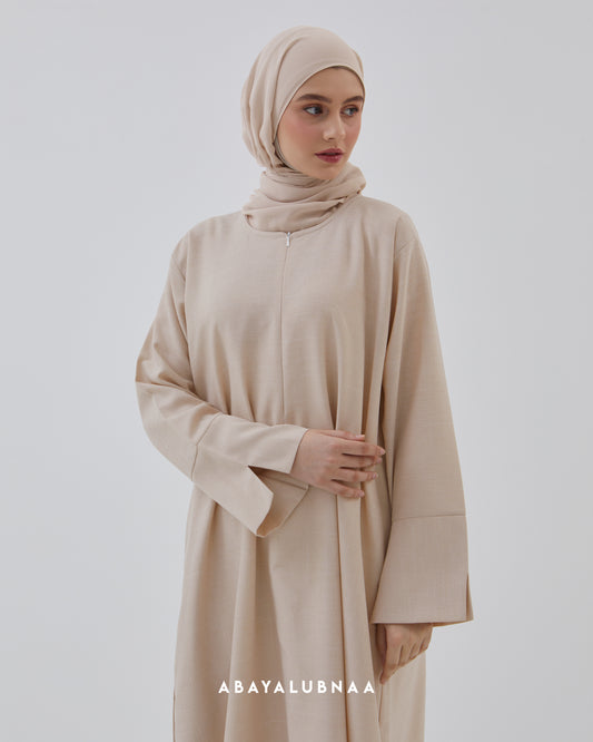 Khadija Abaya in Nude