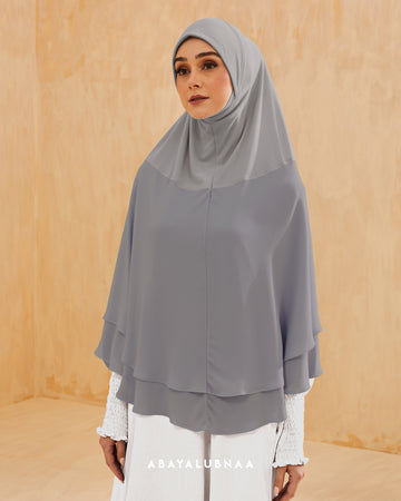 Khimar Zehra in Ultimate Grey