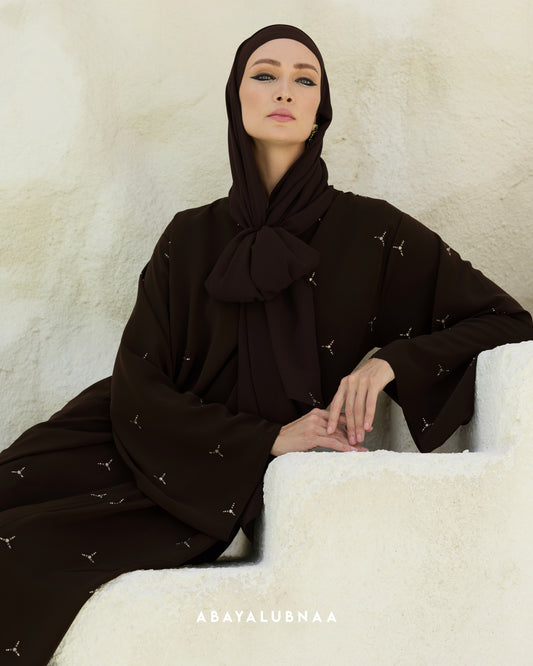 Nawal Abaya in Coffee