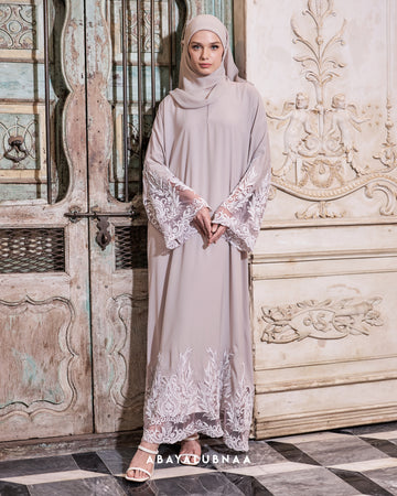 Perla Abaya in Lilac Purple