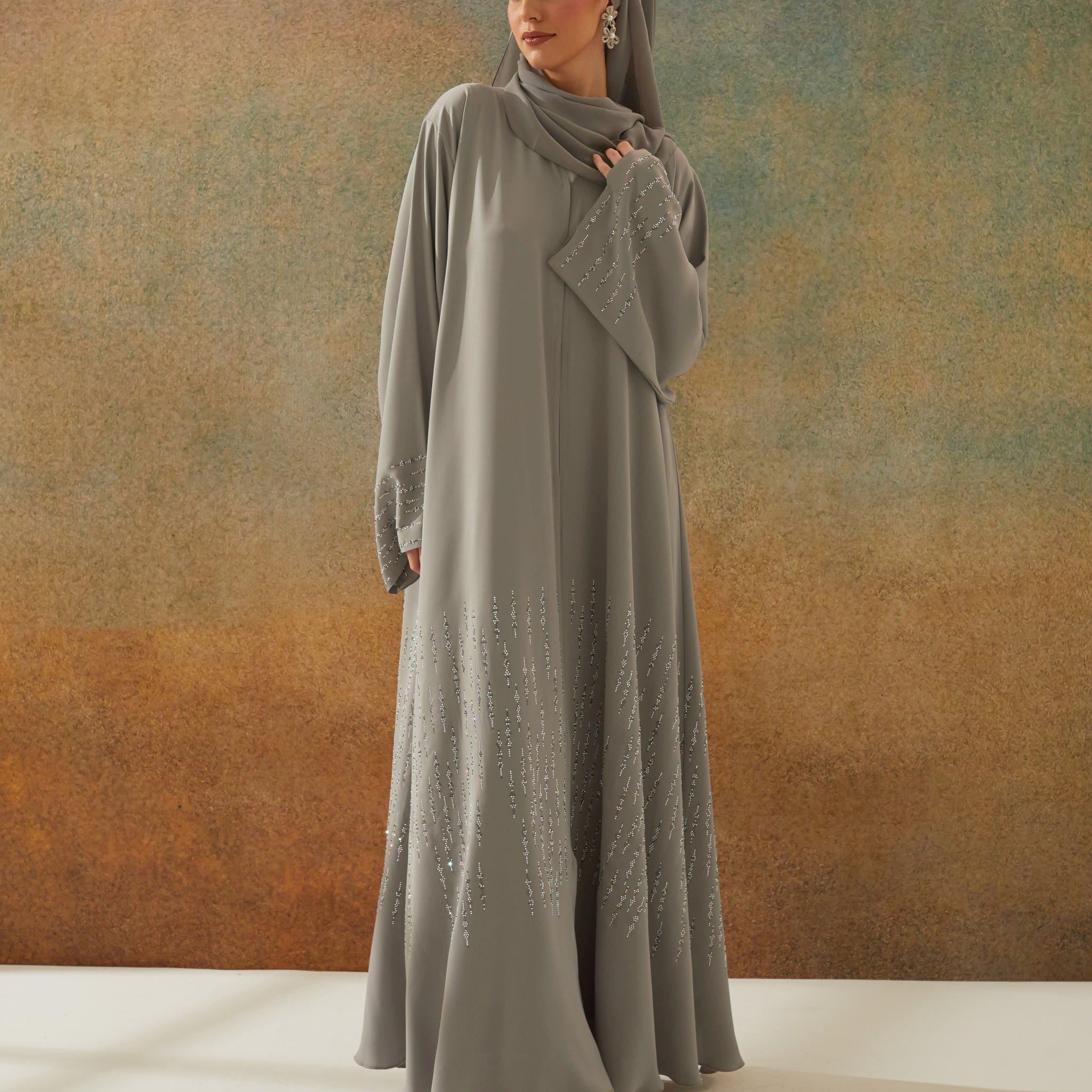 Qaisara Abaya in Grey