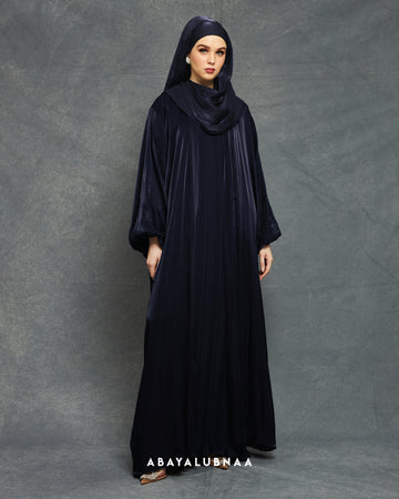 Valentina Abaya in Navy Blue