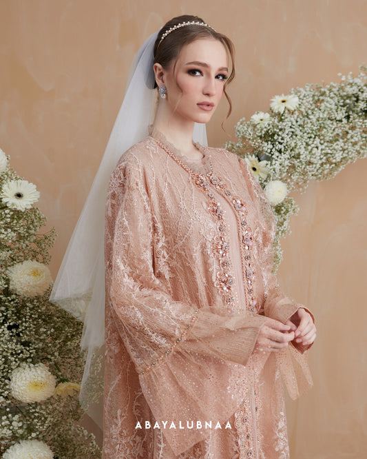 Zinnia Abaya in Pink