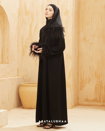 Amaal Abaya in Meteorite