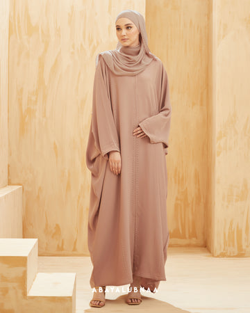 Khawla Abaya in Rose Tan