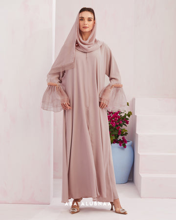 Khloe Abaya in Pastel Pink