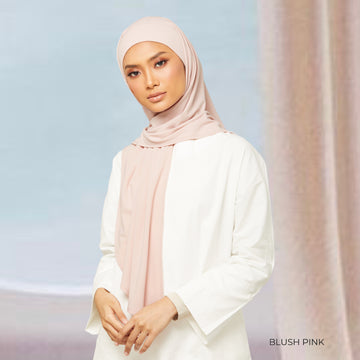 Thalia in Blush Pink